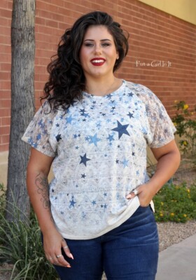 USA New VOCAL Womens PLUS SIZE OATMEAL SUBLIMATION BLUE STAR LACE SHIRT 1X 2X