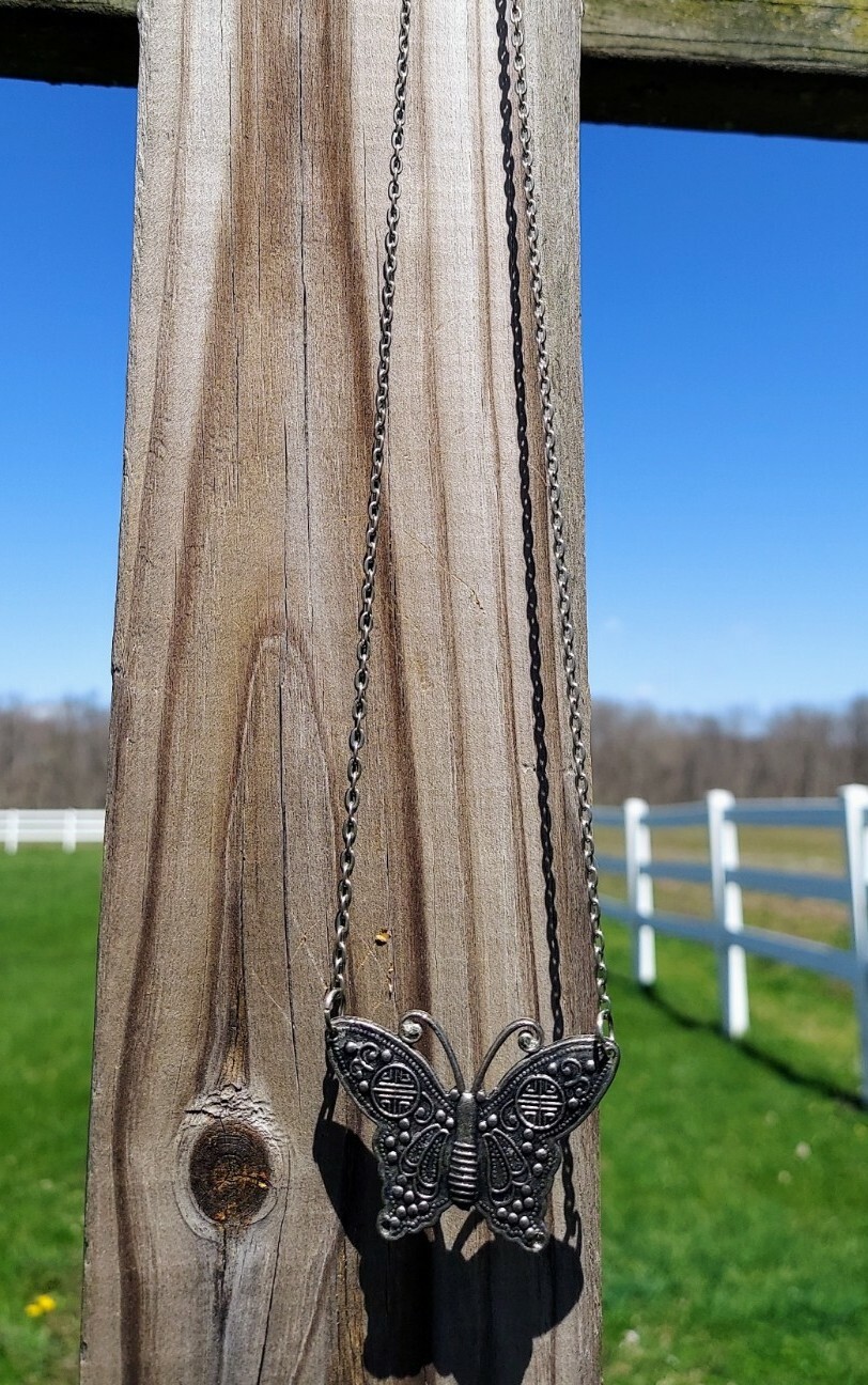 Mamma Mia Butterfly Necklace 2025