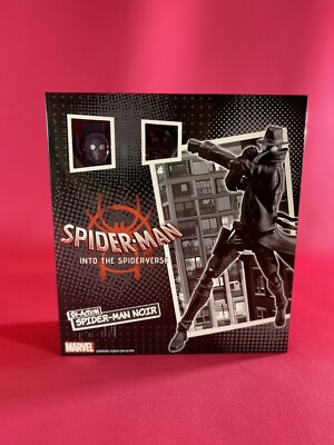 Spider-Man: Into the Spider-Verse Spider-Man Noir SV-Action Figure