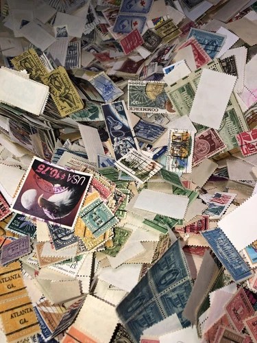US stamp poundage kiloware lot collection 450+- 1 oz packet of stamps off paper