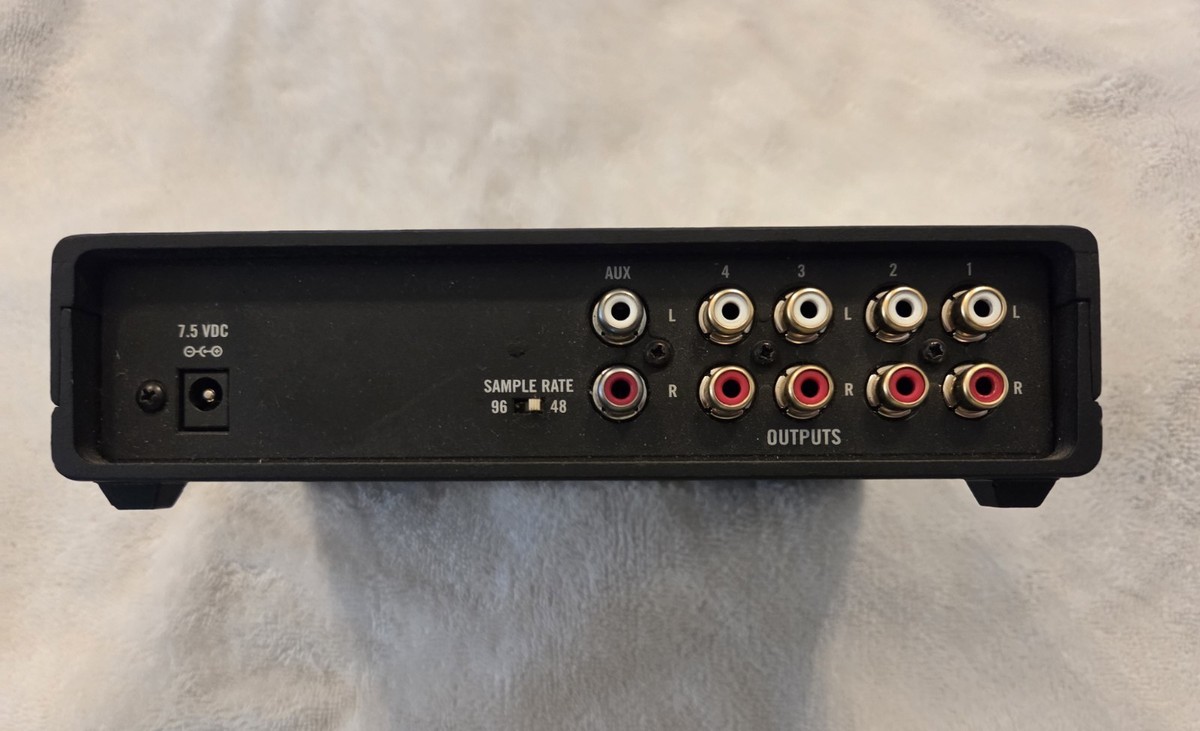 RANE SL4 serato pcdj インターフェース　美品 RANE SL4 DJ Interface with Serato DJ (2) USB Ports / Input