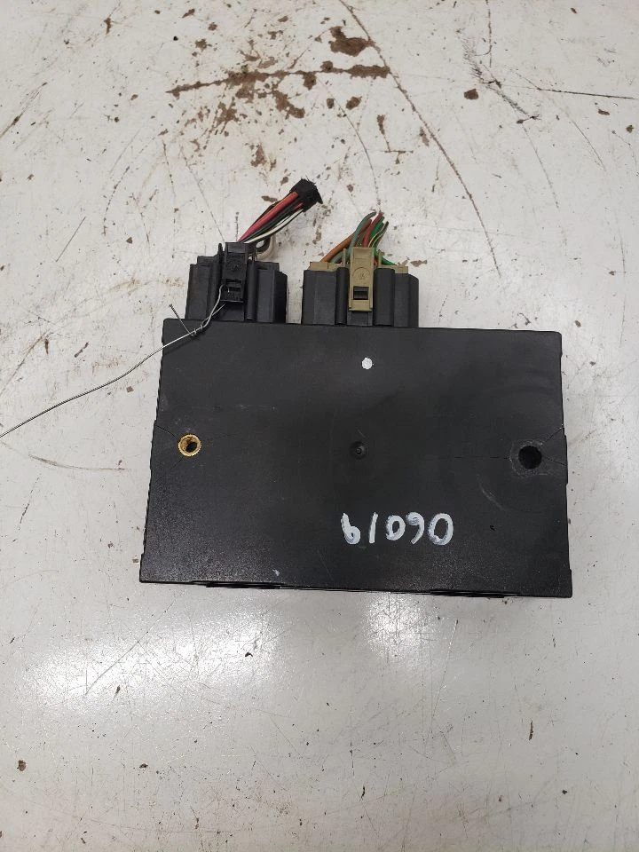 Chasis ECM Memory Station Wgn Canadá debajo del asiento del conductor se adapta 02-06 GOLF 1407731 Foto 2 de 3