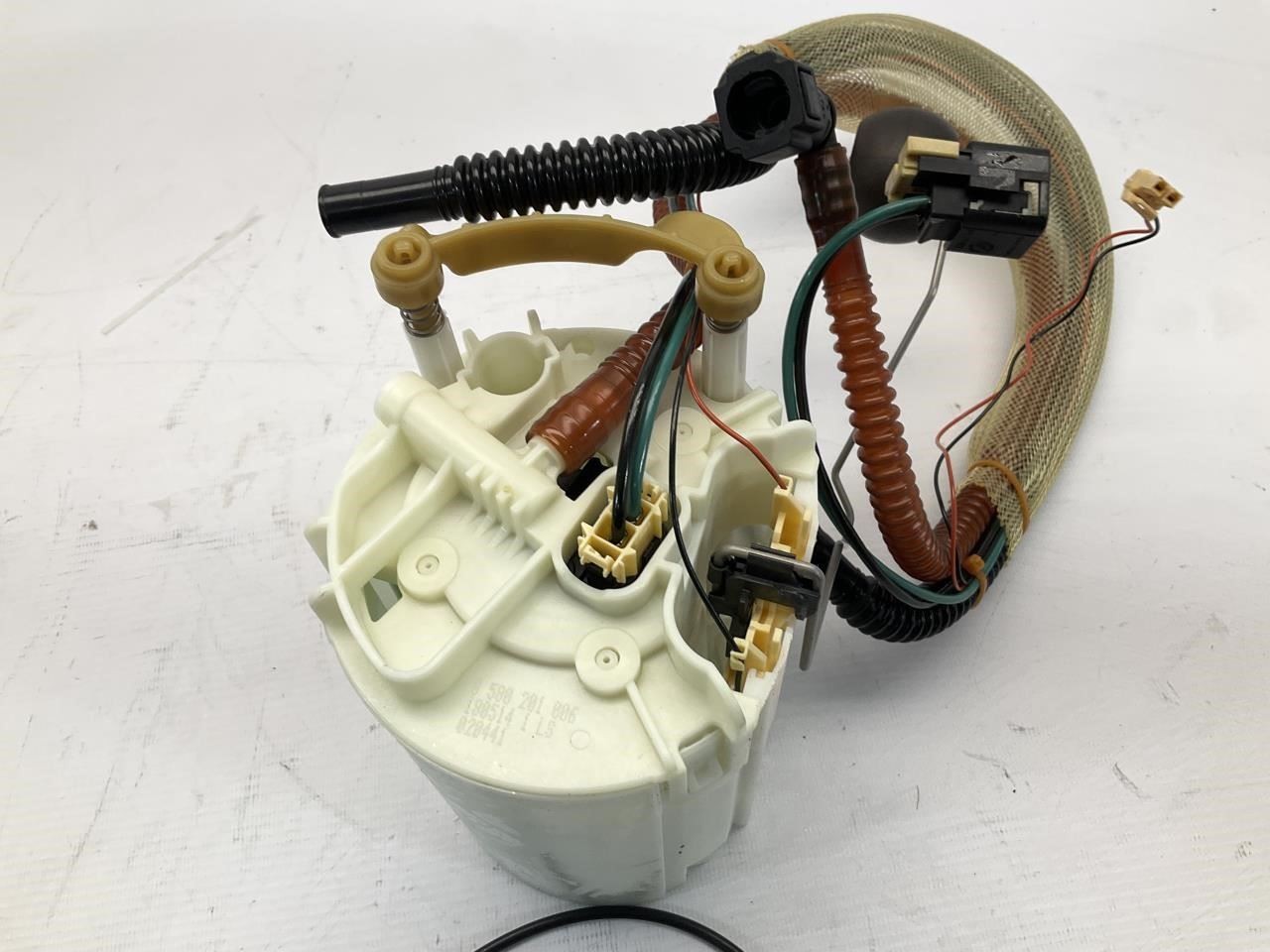 16-20 Ferrari GTC4 Lusso 6.3L Fuel Pump Tank Mounted Q