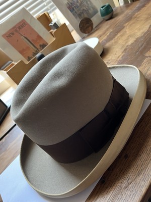 Seltener französischer Fedora aus den 1940er Jahren - Delion Paris Nutria Pelzmütze - vor dem Zweiten Weltkrieg - Größe 56