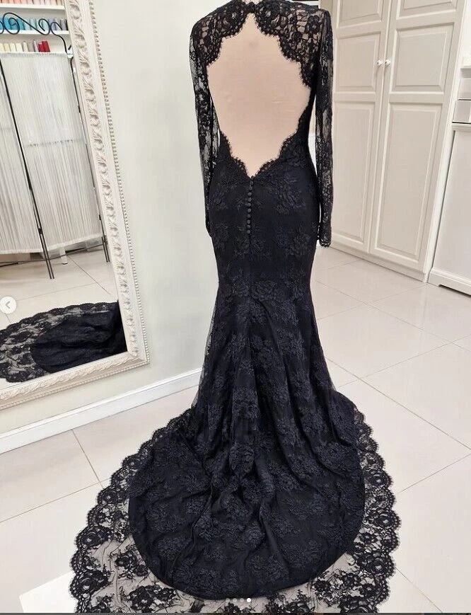 Black Gothic Wedding Dresses Long Sleeves Lace Backless Mermaid Bridal Gowns - Image 3 of 4