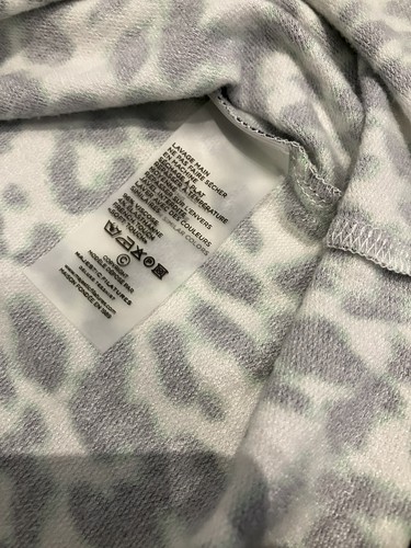 Majestic Filatures Ladies Leopard Print Lightweight Jumper Size 1- NWT - Picture 4 of 11