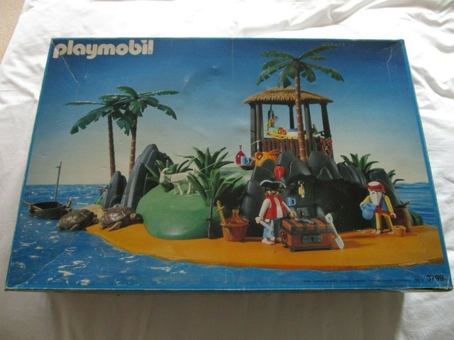 playmobil pirate island 3799
