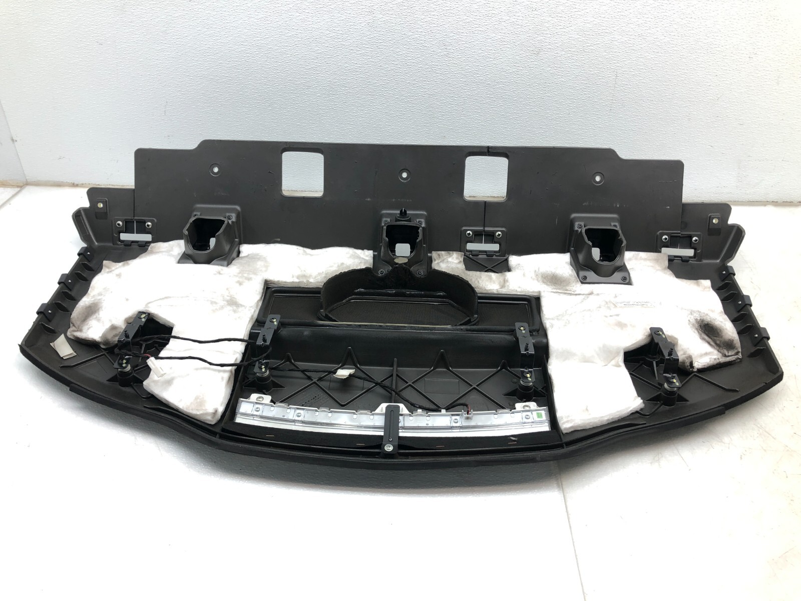 2014-2017 MASERATI GHIBLI S REAR PARCEL SHELF TRIM UNDER WINDOW PANEL OEM.