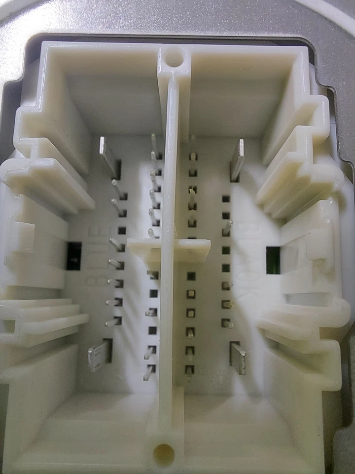 Módulo de control de iluminación de faros OEM para Ford Bronco, Super Duty ML3A-13B626-AC Foto 4 de 4