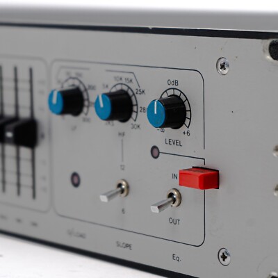KLARK TEKNIK DN-300 GEQ 2台セット A（Klark Teknik DI AV 22P