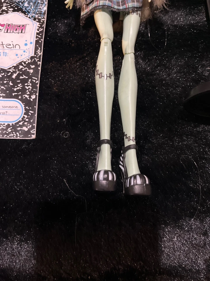 Muñeca Monster High 2009 Frankie Stein Foto 4 de 4