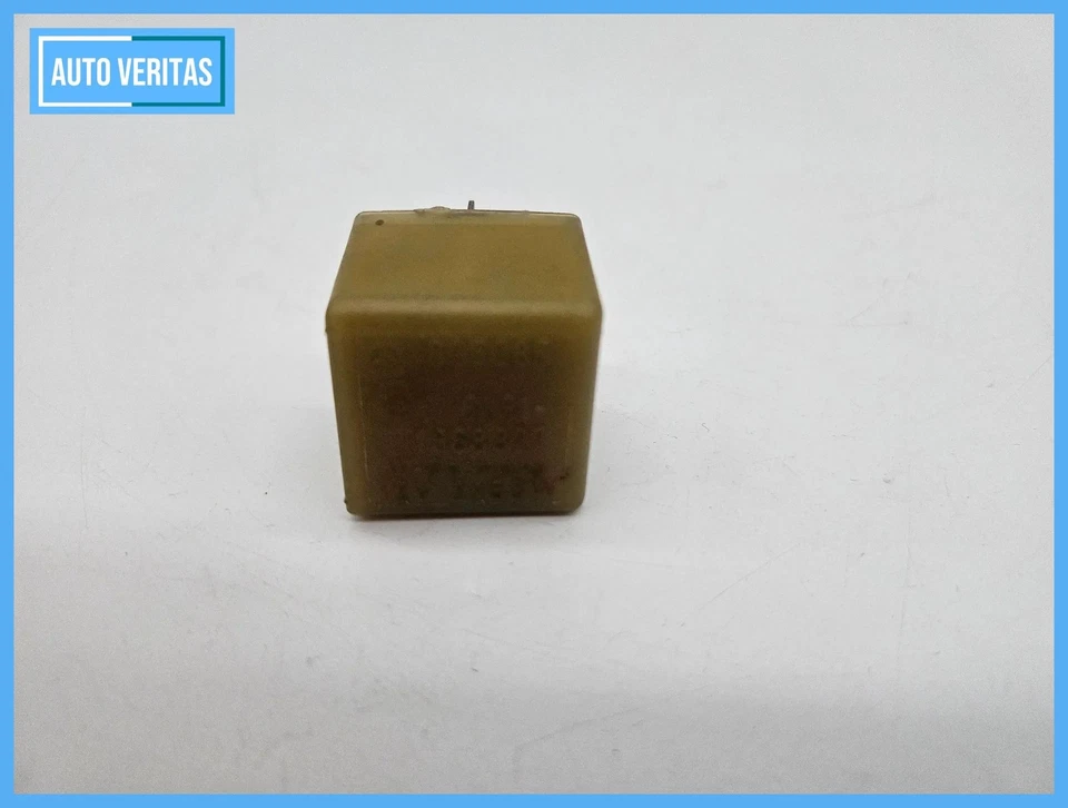 Original BMW Relais 895085 61.31-1368327 - Image 2 of 4