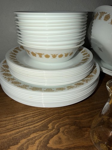 Vintage Schmetterling Gold Corelle Lot Teller Tassen Salz/Pfeffer Teller Schüsseln 58 Teile - Bild 2 von 19