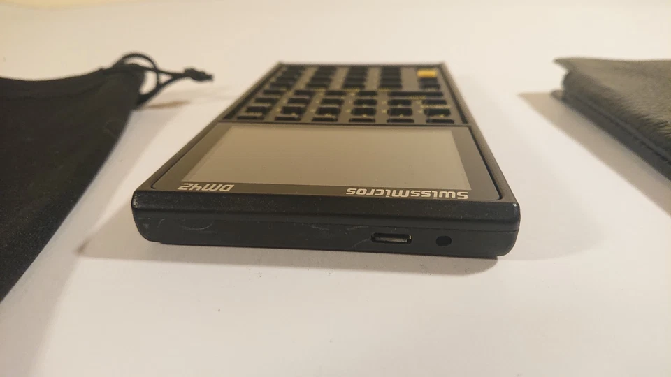 SwissMicros DM42 Programmable RPN Calculator With Case Tested Dry Battery - Image 3 of 4