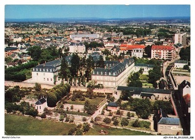 AZYP14-1486-58 - NEVER - Luftaufnahme Gesamtansicht - Le Couvent Saint-Gildard
