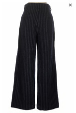 Women's Everlane Navy Blue/Bone Pleated Wide-Leg Wool Pants Pre-Owned