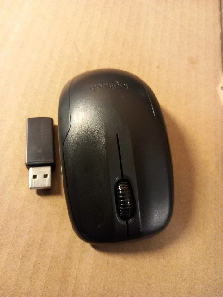 Logitech M150 3-Button 2.4GHz USB Wireless Optical Scroll Mouse - Black+ DONGLE - Image 3 of 4
