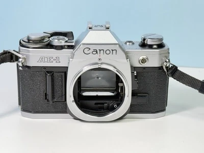 CANON AE-1 N°4796998 - Imagen 1 de 4