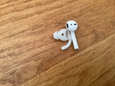 Genuine Apple AirPods 2nd Generation Replacement Earbud Right Ear Only A2032