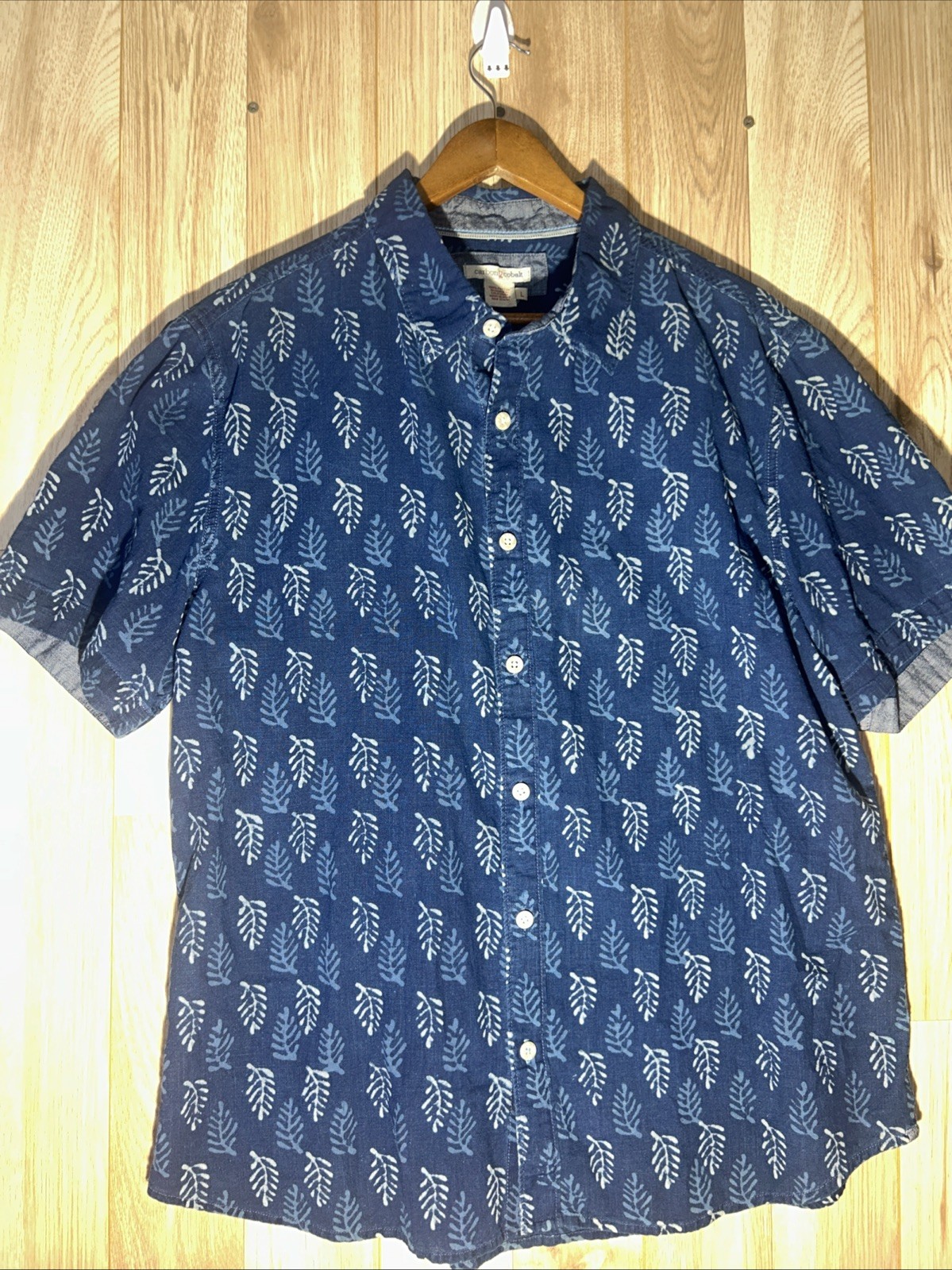 Carbon 2 Cobalt Shirt Mens Large Blue Button Up Short Sleeve Floral Lightweight