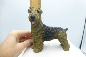 Airedale Terrier Dog Figurine Statue Collectible 5" Tall Detailed Resin Decor F4