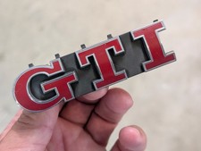 Authentic Oem Vw Golf Mk4 Red Gti Grille Badge Emblem Mkiv 337 20th Anniversary Authentic Oem Vw Golf Mk4 Red Gti Grille Badge Emblem Mkiv 337 20th Anniversary