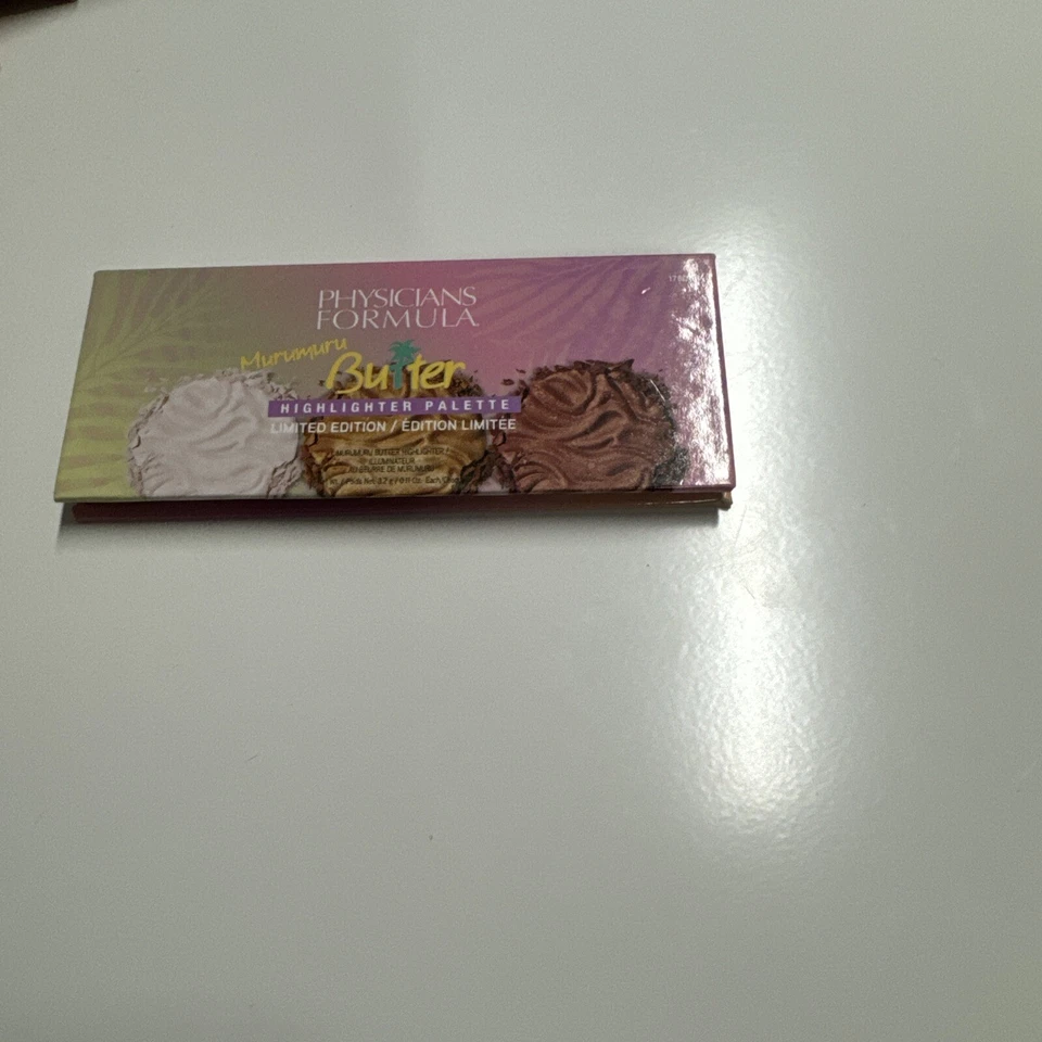 Physicians Formula Murumuru Butter Highlighter Palette . As Is. Minor Broken - Image 2 of 3
