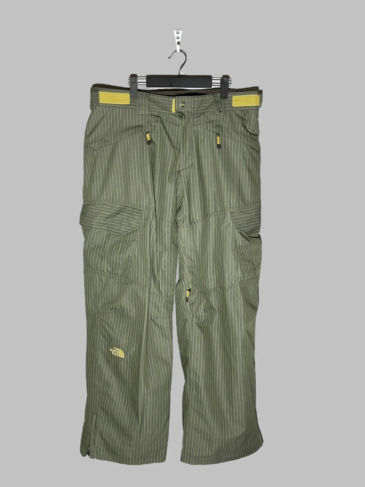 The North Face Hyvent Recco System Men’s Ski Snowboarding Pants Size L
Opens in a new window or tab