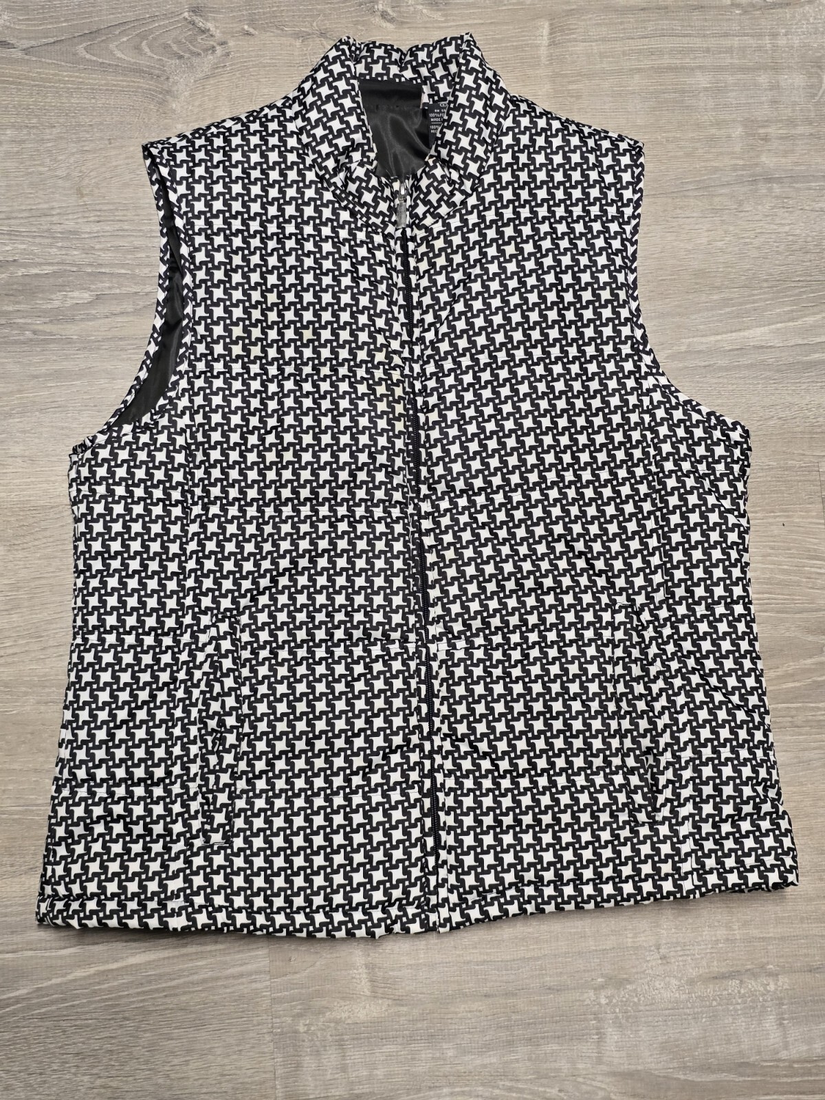 Jane Ashley Women's Black /White  Zip-Up Vest Size Large