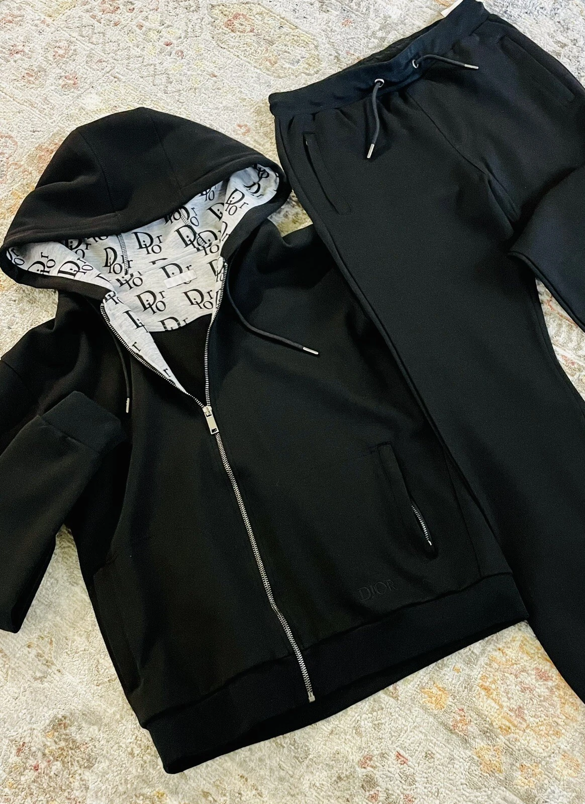 Tuta da uomo Christian Dior. Taglia M.