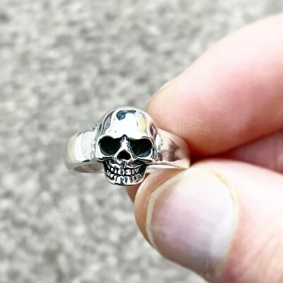 NEU 925 STERLING SILBER SKULL RING ZIERLICH PINKY BIKER GOTHIC RING #001