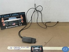 76 Cadillac Eldorado Left Top Fender Turn Signal Indicator Gunsight Fiber Optics