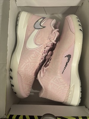 Nike LBJ NXXT GENISUS MENS Size 11 Pink White Black New HF0712 602