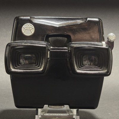 View-Master Viewer, Model D, Lighted & Focusing (w/Transformer)