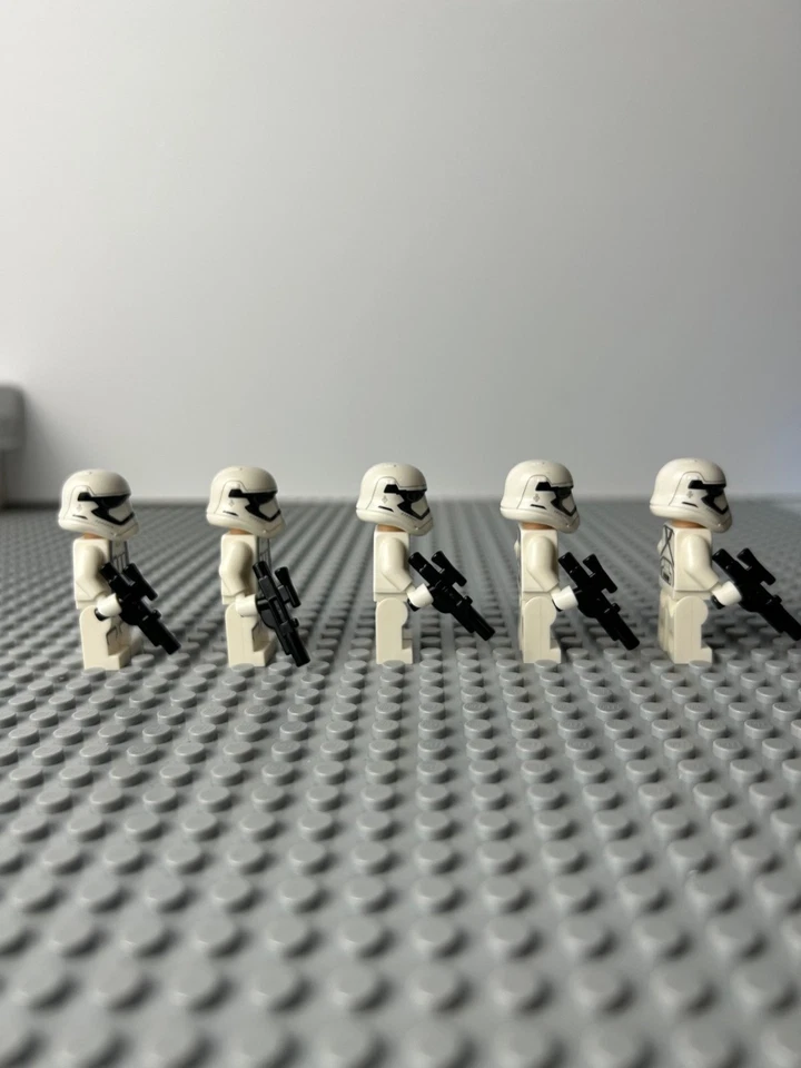 Lego Star Wars First Order Stormtrooper Minifigure Lot of 5 - Image 3 of 4