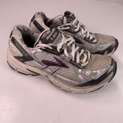 Brooks Ravenna Womens Running Shoes Size White