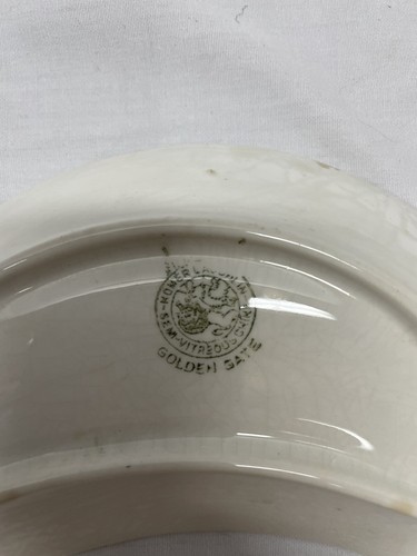 Vintage Homer Laughlin Semi Vitreous china Golden Gate 1/2 moon trinket plate - Picture 3 of 3