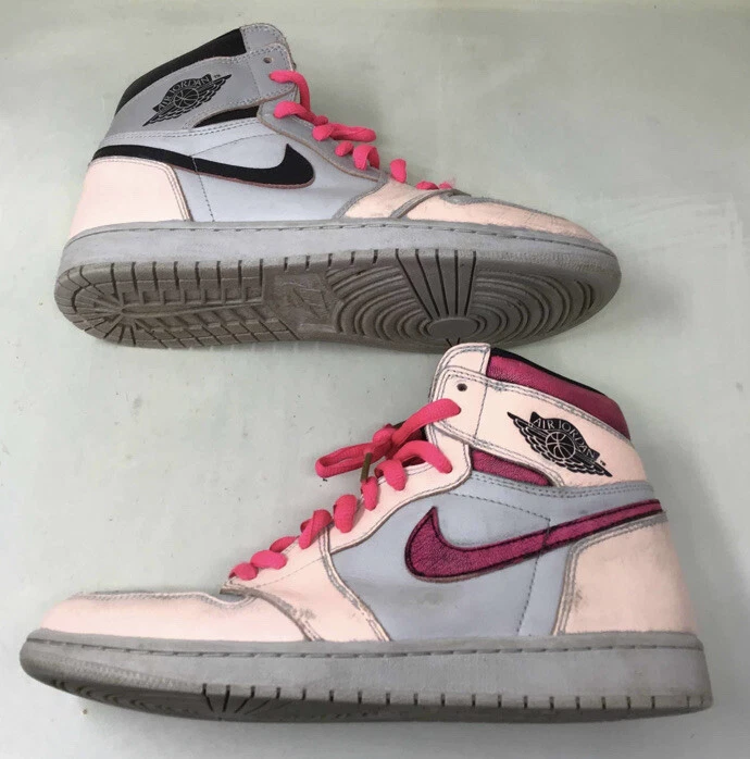 Jordan retro 1 high og best sale defiant nyc to paris