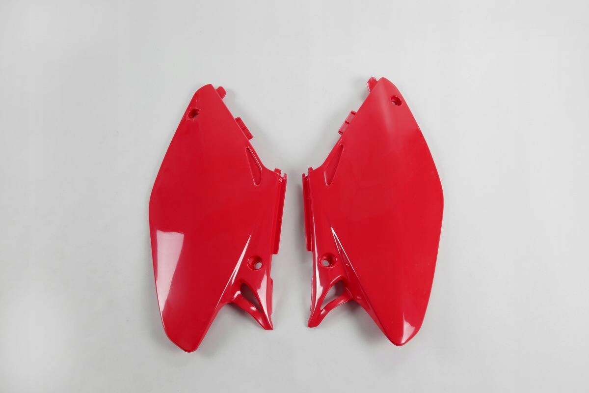 Plaque latérale arrière Honda CR 125-250 rouge anti-UV couleur origine 05-07