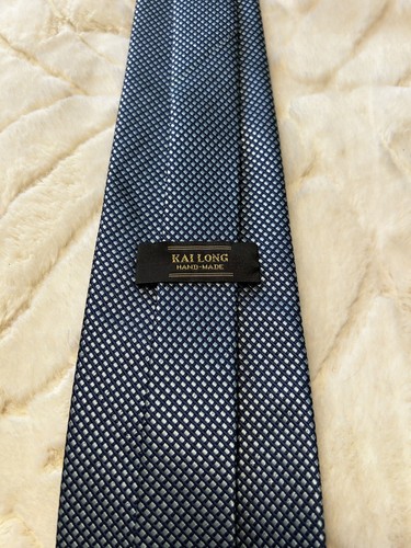 Kai Long Men's Blue Diamond Hand Made 100% Silk Tie ~ Excellent - Picture 5 of 5
