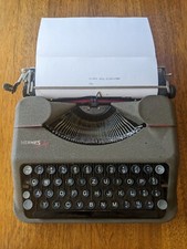 1941 Hermes Baby Portable Typewriter thumbnail
