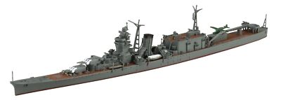 Aoshima 1/700 Scale Waterline Model Kit WWII IJN Light Cruiser