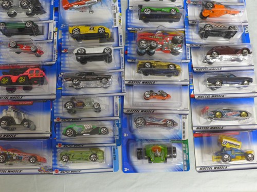Lote de 60 diferentes NUEVOS surtidos/mezclados Hot Wheels 1996-2003 caja misteriosa/bolsa de agarre - Imagen 6 de 6
