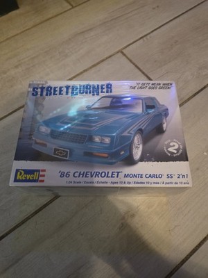 Revell Streetburner '86 Chevrolet Monte Carlo SS 2'n1 1:24 V-8 Kit 85-2862