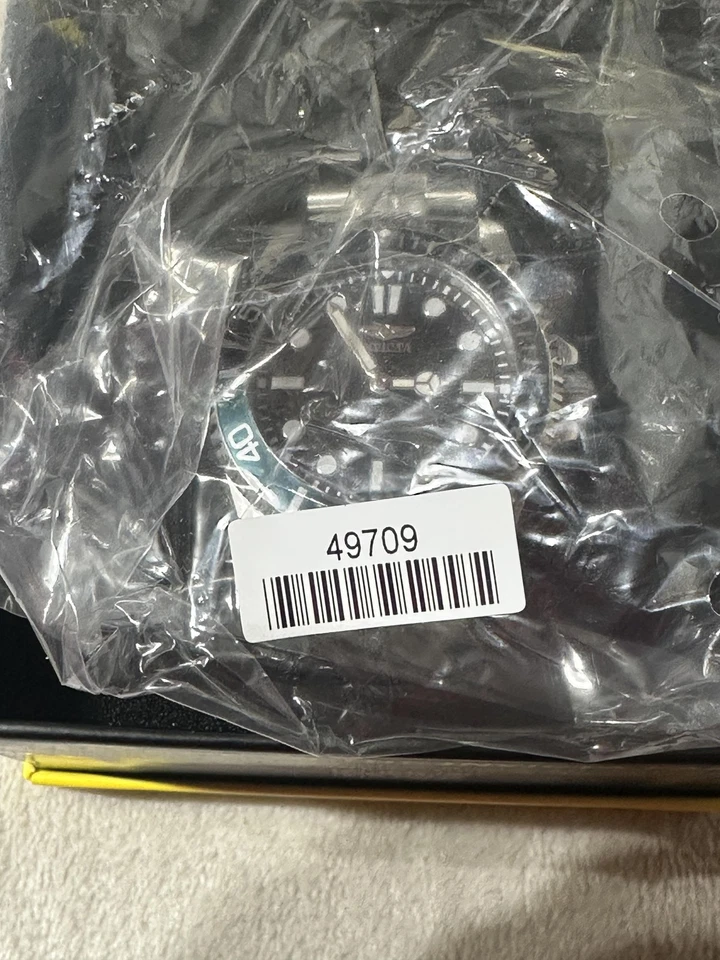 Invicta Pro Diver Hombres 43mm Acero Inoxidable Esfera Negra Bisel Buzo Estilo 49709 Foto 3 de 4