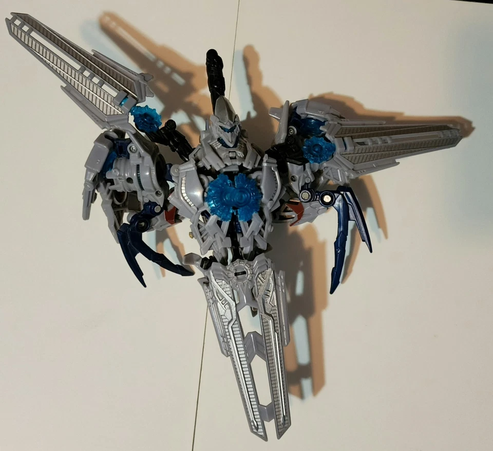 Transformers Revenge of the Fallen SOUNDWAVE Deluxe Rotf - Missle Included - Image 3 of 3