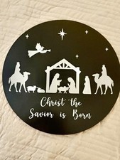 "Chrystus Zbawiciel się narodził" Unikalny, okrągły drewniany 12" wiszący na ścianie; Dom, drzwi