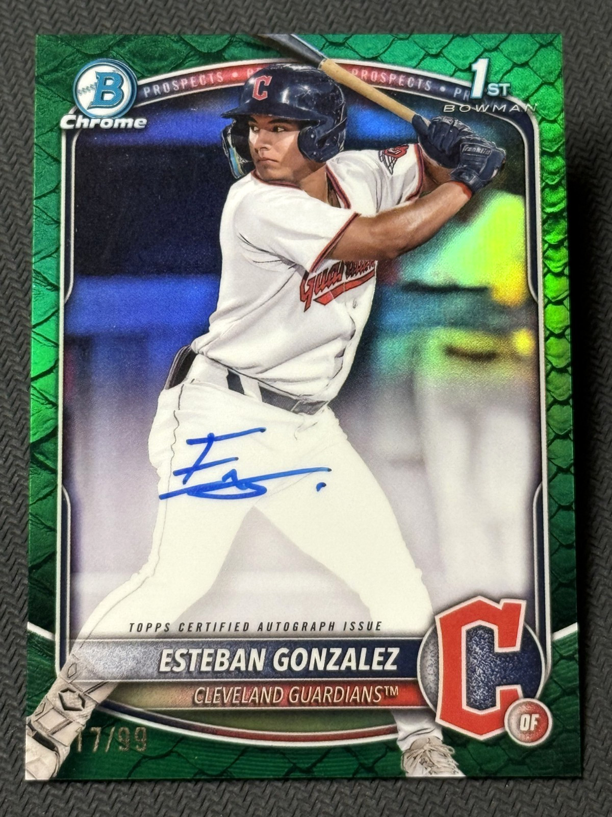 2025 Bowman Chrome 1st GREEN REPTILIAN REFRACTOR AUTO Esteban Gonzalez 17/99
