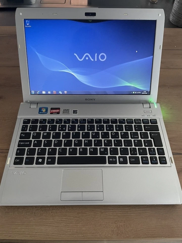 Dalle Ecran LED 17.3 17,3 Sony Vaio PCG-91311M Série NEUVE D'ORIGINE