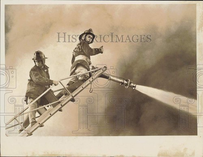 #ad 1970 Press Photo Charlotte City firemen spray water on burning facility $24.99